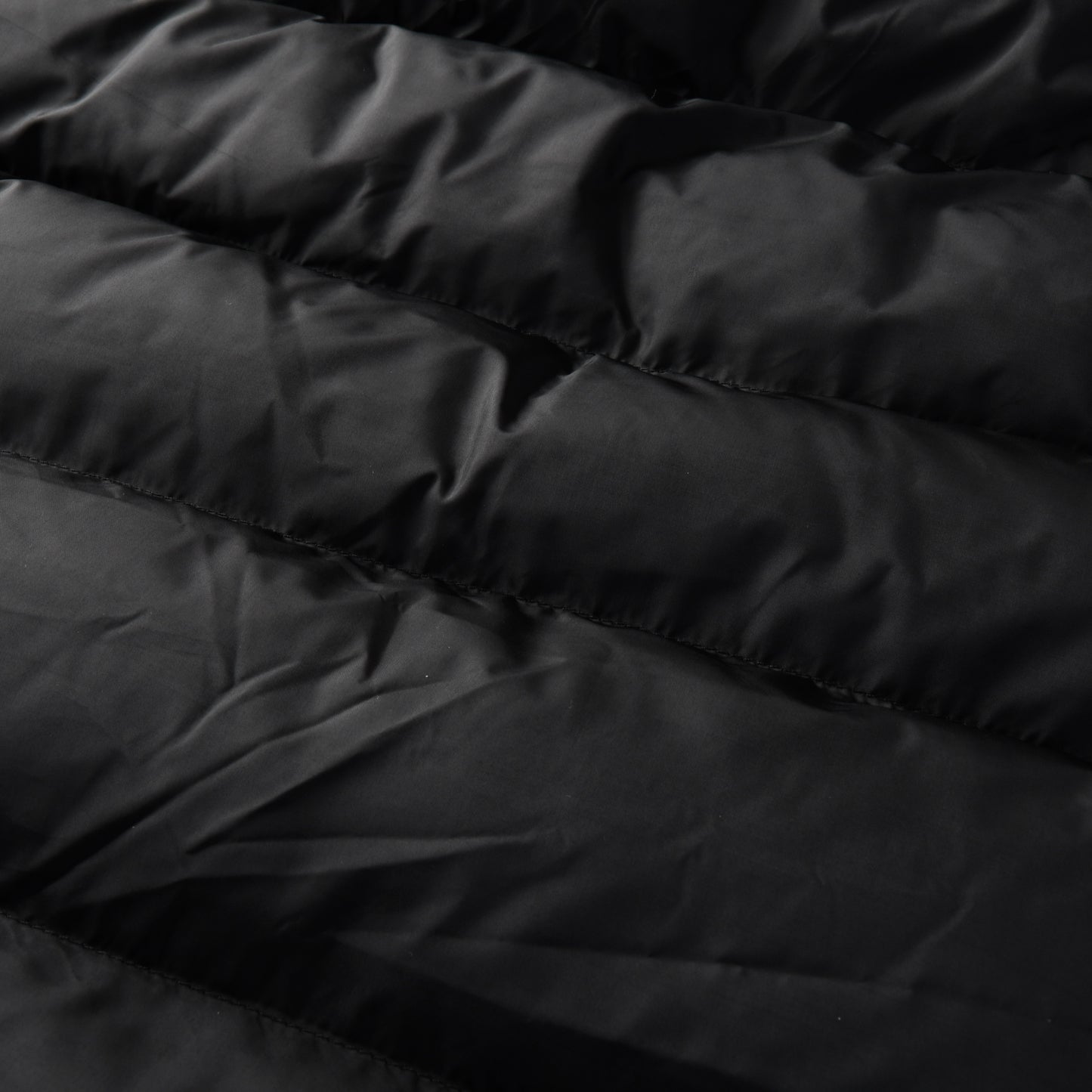 CROPPED PUFFER BLACK