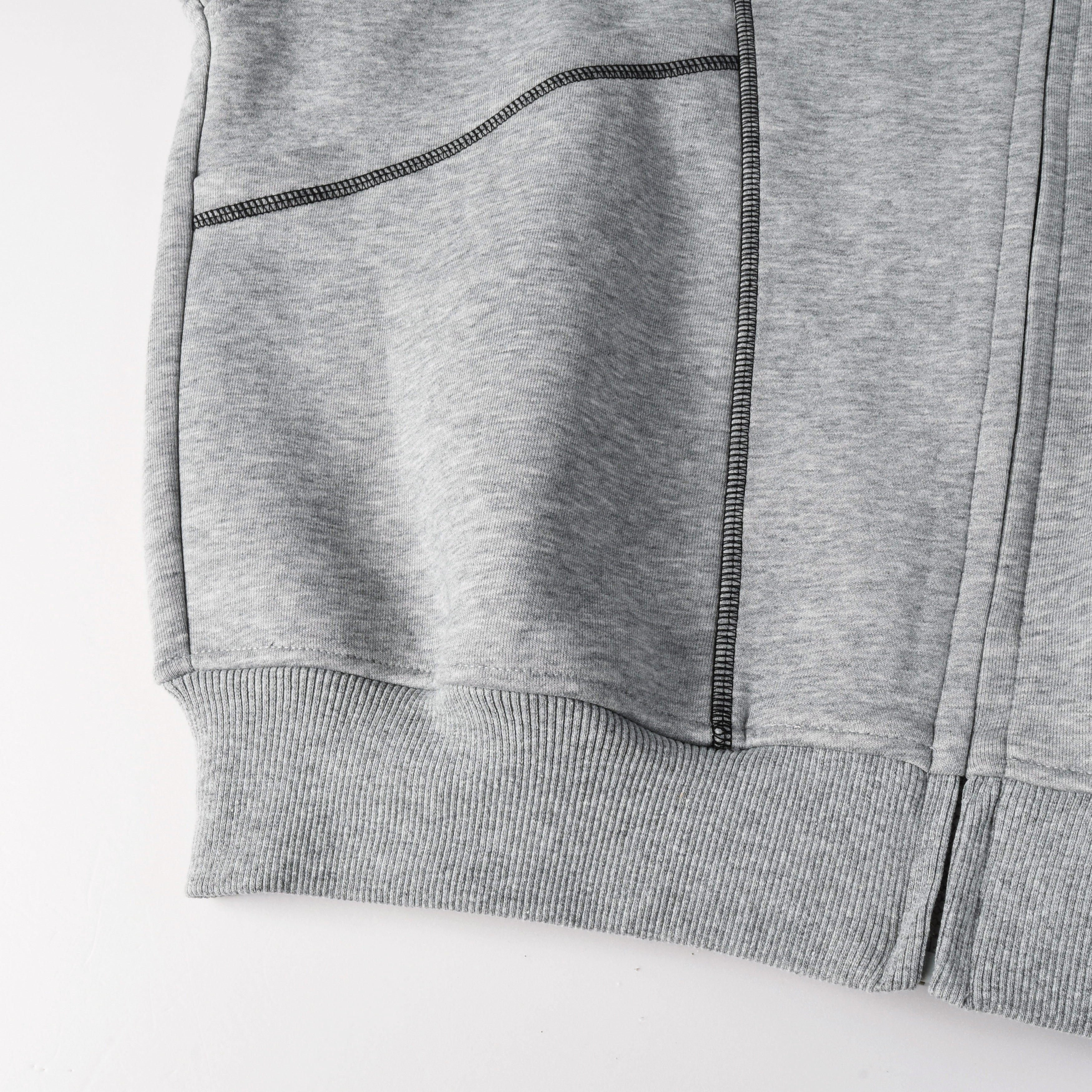Studio Zip GREY
