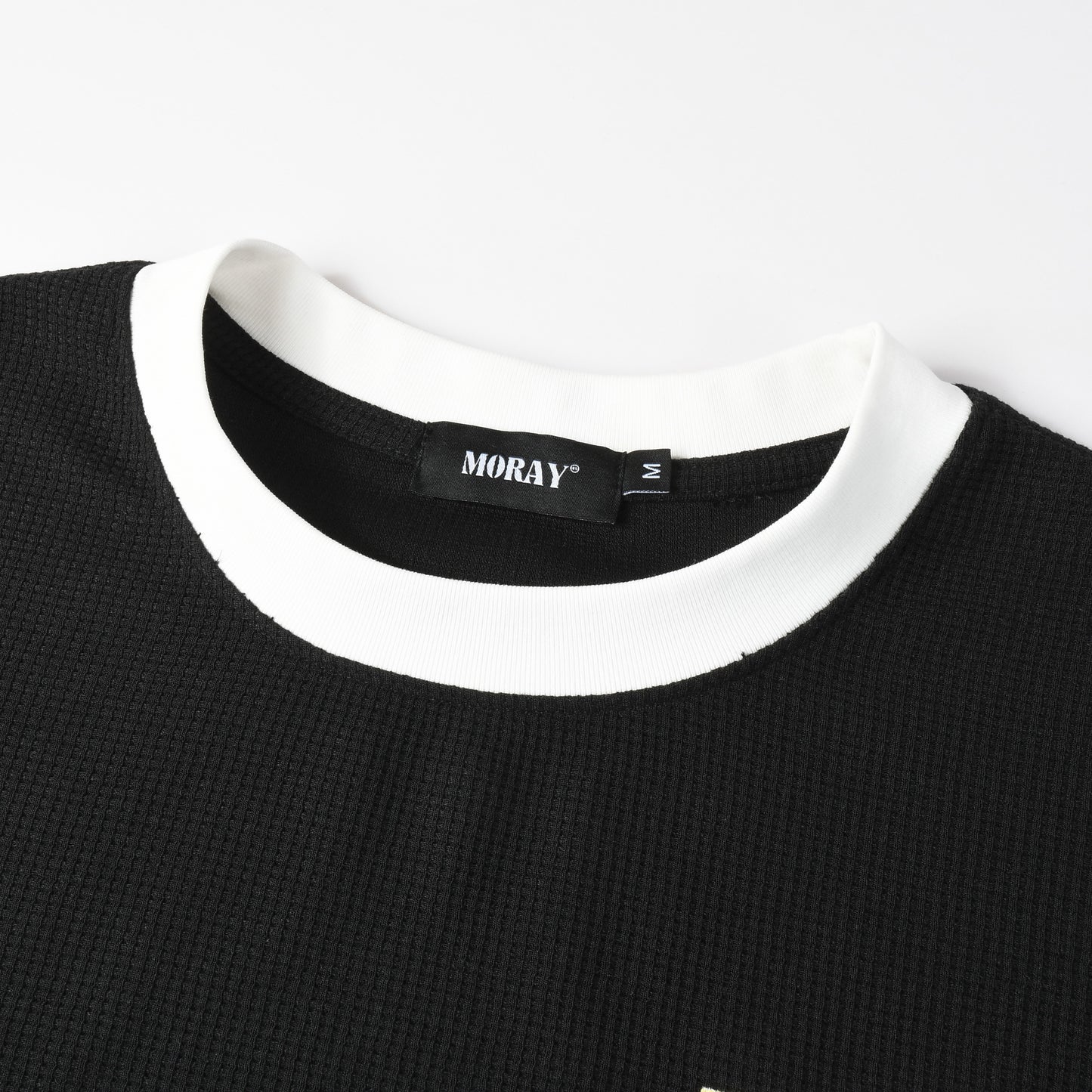 Vintage Varsity Longsleeve – Black