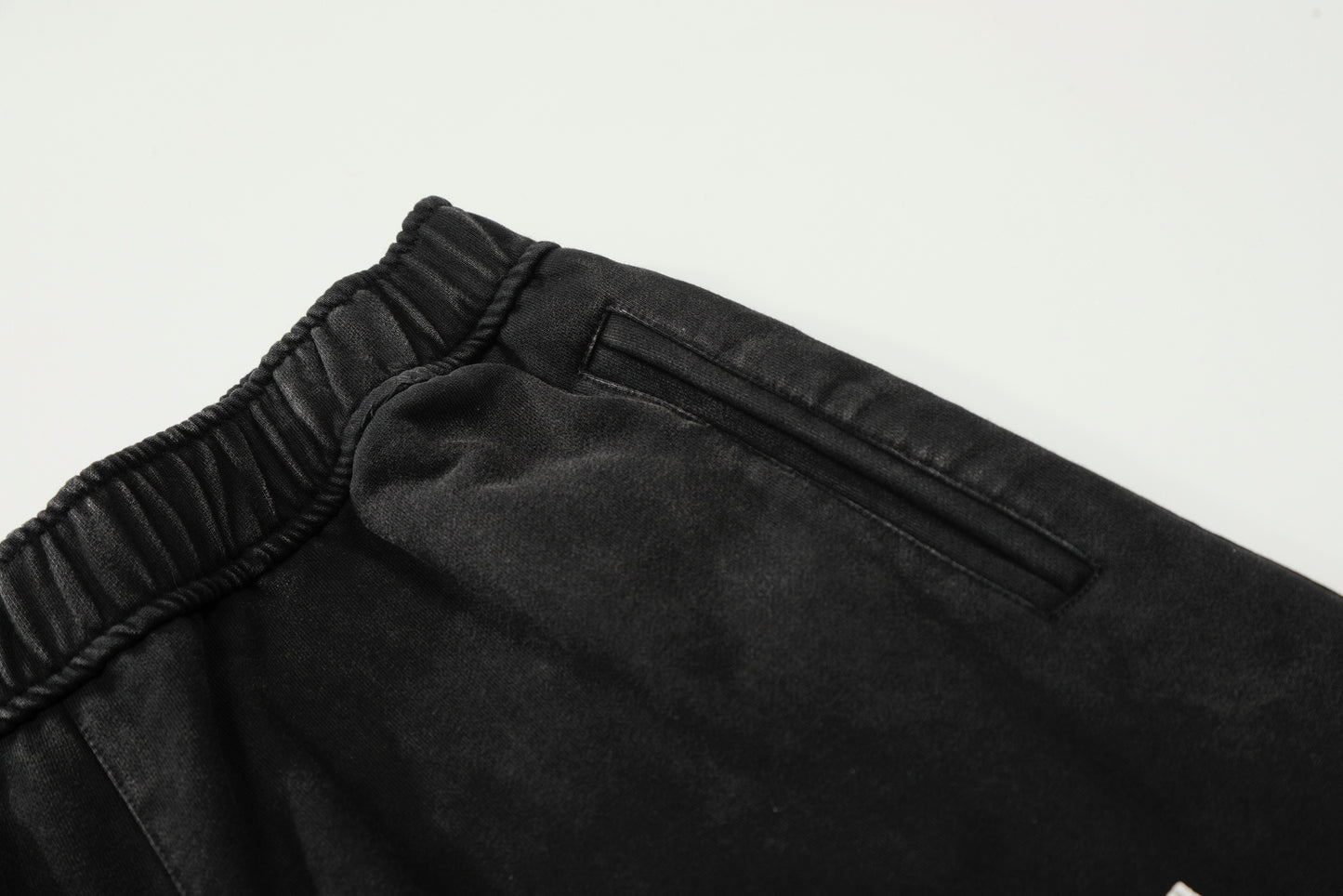 Shadow Relaxed Pants