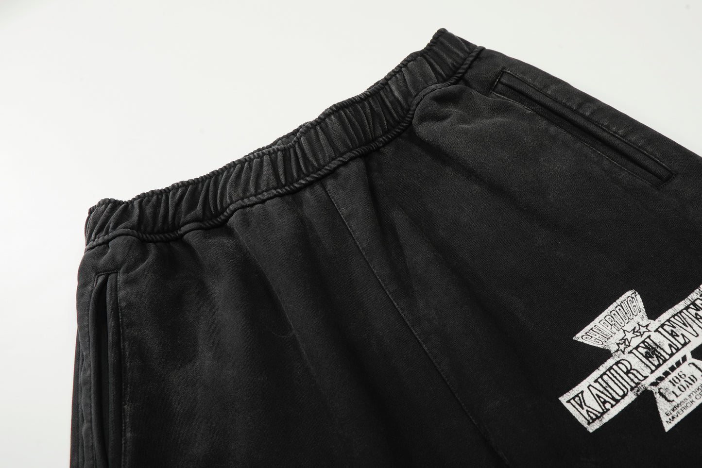 Shadow Relaxed Pants
